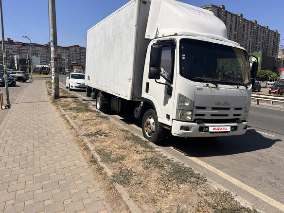 2016 Isuzu Elf (N-series), белый, 2700000 рублей