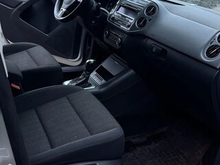 2014 Volkswagen Tiguan I Рестайлинг, серебристый, 1280000 рублей, вид 5