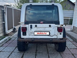 1992 Jeep Wrangler I (YJ), белый, 800000 рублей, вид 3