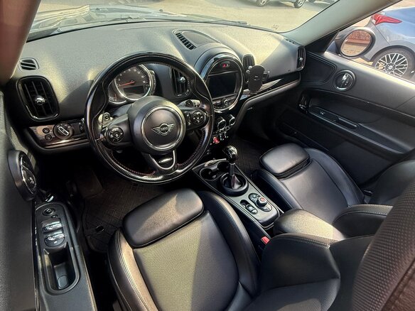 2017 Mini Countryman Cooper S II, серый, 2700000 рублей - вид 8