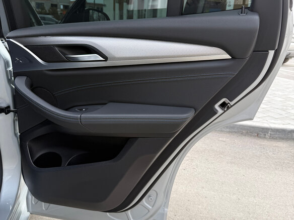 2019 BMW X3 20d xDrive III (G01), серебристый, 4600000 рублей - вид 30