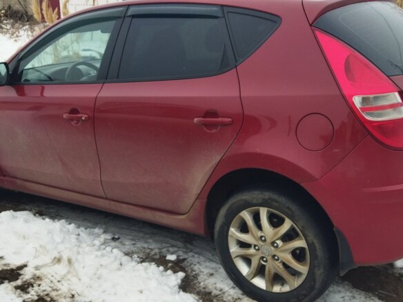 2010 Hyundai i30 I Рестайлинг, красный, 600000 рублей - вид 3