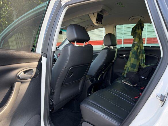 2011 SEAT Altea Freetrack I Рестайлинг, белый - вид 12