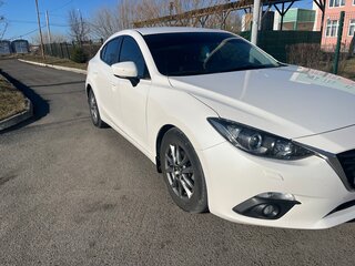2014 Mazda 3 III (BM), белый, 1350000 рублей, вид 3