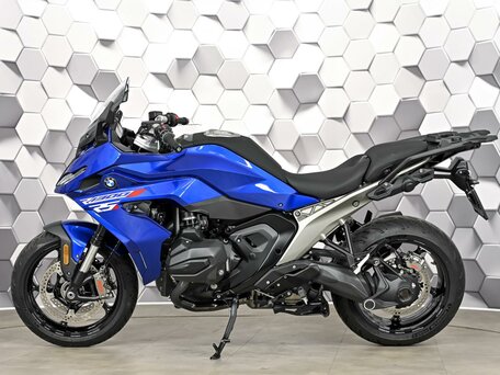 2025 BMW R 1300 RS, синий, 2499000 рублей, вид 4