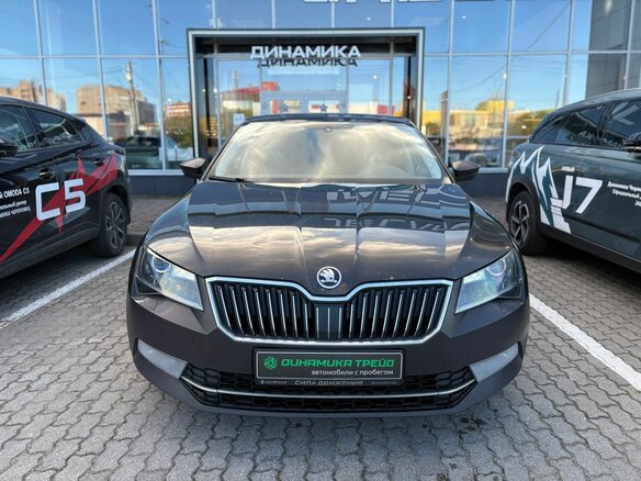 2015 Skoda Superb III, коричневый, 1225000 рублей - вид 1