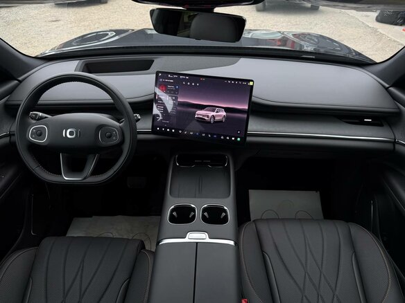 2026 Changan Qiyuan Q07 31.7 kWh, чёрный - вид 17