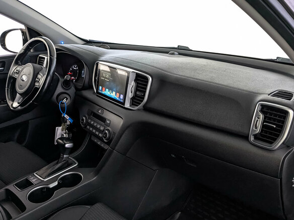 2018 Kia Sportage IV, коричневый, 1790000 рублей - вид 12