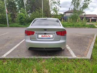 2009 Kia Cerato 4-speed II, серый, 687000 рублей, вид 4