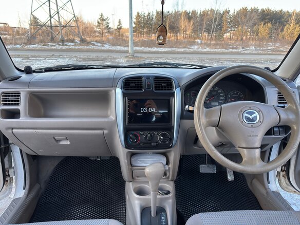 2001 Mazda Demio I (DW), белый, 210000 рублей - вид 5
