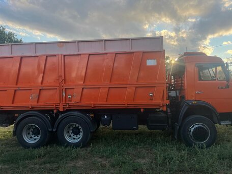 2006 КамАЗ 53215, оранжевый, 3200000 рублей, вид 1