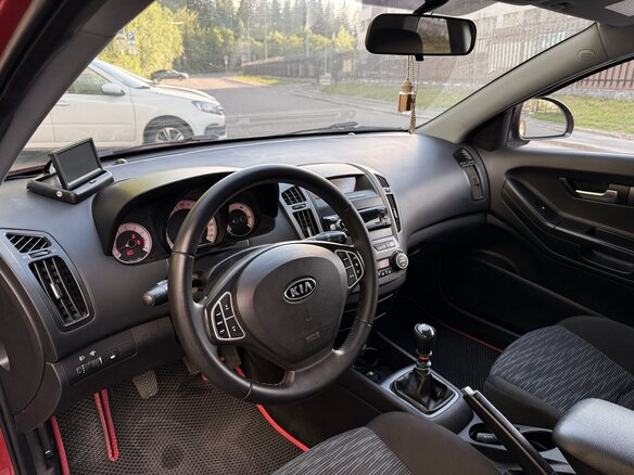 2008 Kia Ceed I, пурпурный, 420000 рублей - вид 8