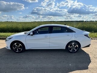 2022 Hyundai Elantra VII (CN7), белый, 1550000 рублей, вид 4
