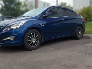 2015 Hyundai Solaris I Рестайлинг, синий, 1050000 рублей, вид 2