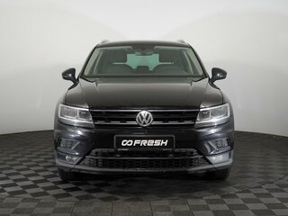2017 Volkswagen Tiguan II, чёрный, 1530000 рублей, вид 3