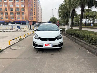 2022 Honda Fit IV, белый, 865000 рублей, вид 2