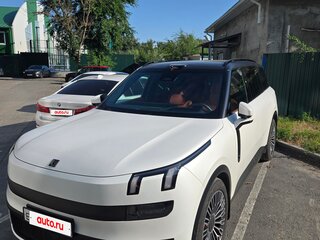 2025 Lynk & Co 900, белый, 8000000 рублей, вид 2