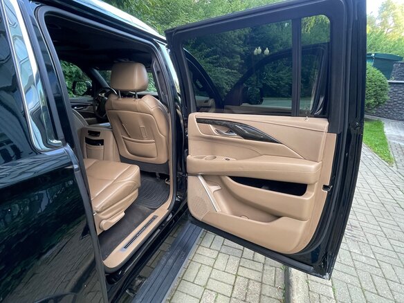 2020 Cadillac Escalade ESV IV, чёрный - вид 16