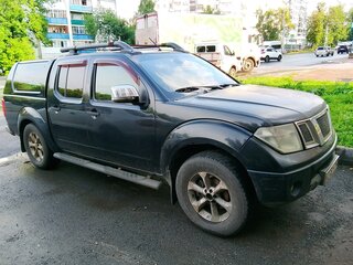 2008 Nissan Navara (Frontier) III (D40), чёрный, 700000 рублей, вид 2