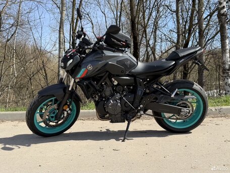 2022 Yamaha MT-07 (FZ-07), серый, 990000 рублей, вид 3