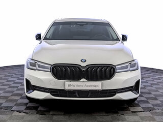2022 BMW 5 серии Long 530Li xDrive VII (G30/G31/G38) Рестайлинг, белый, 5130000 рублей, вид 2