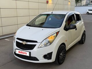 2011 Chevrolet Spark III, белый, 499999 рублей, вид 2