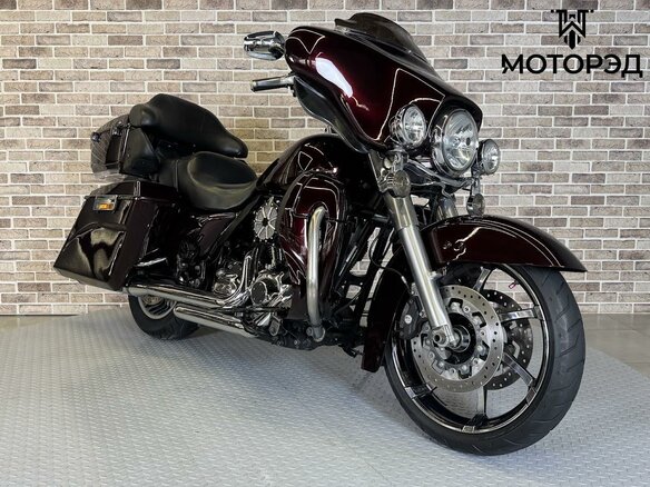 2009 Harley-Davidson Electra Glide, красный, 1055000 рублей - вид 3