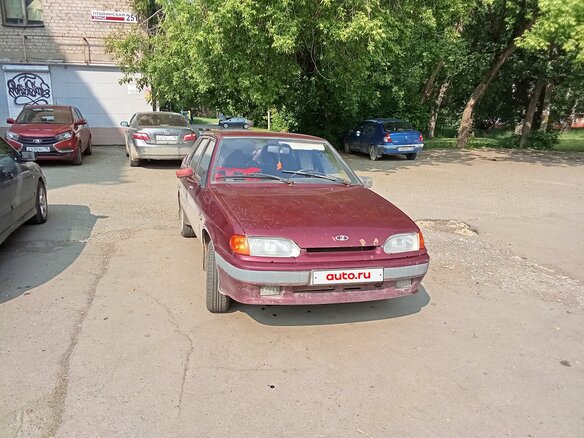 2005 Lada (ВАЗ) 2115, красный, 200000 рублей