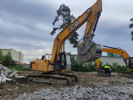 2018 JCB JS205, жёлтый, 6500000 рублей, вид 2