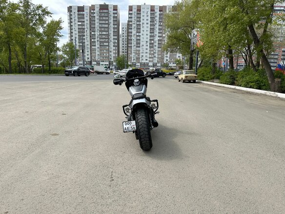 2020 Harley-Davidson Fat Bob, серебристый, 2180000 рублей - вид 18