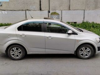 2013 Chevrolet Aveo II, серый, 610000 рублей, вид 2