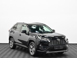 2021 Toyota RAV4 V (XA50), чёрный, 2755000 рублей, вид 1