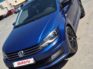 2018 Volkswagen Polo V Рестайлинг, синий, 1200000 рублей, вид 2