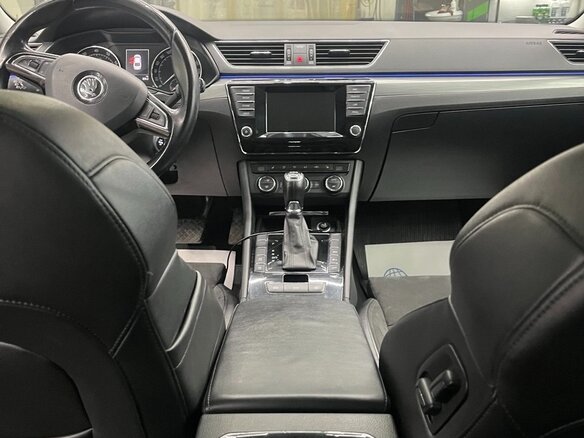 2015 Skoda Superb ACT III, белый, 1750000 рублей - вид 3