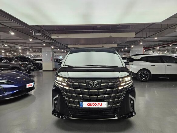 2025 Toyota Alphard IV, чёрный, 12500000 рублей - вид 1