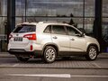 2017 Kia Sorento II Рестайлинг, белый, 1755000 рублей - вид 5