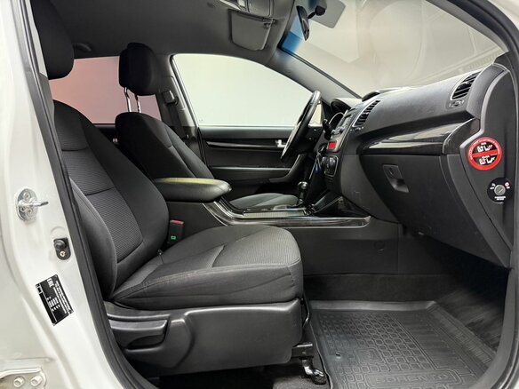 2019 Kia Sorento II Рестайлинг, белый, 2120000 рублей - вид 20