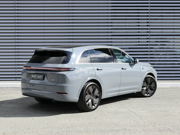 2026 Li Auto (Lixiang) L7 52.3 kWh I Рестайлинг, серый, 8590000 рублей - вид 6