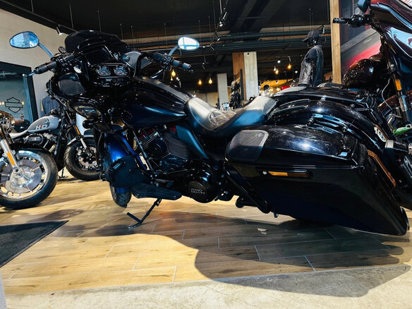 2019 Harley-Davidson CVO Road Glide, чёрный, 2250000 рублей - вид 7