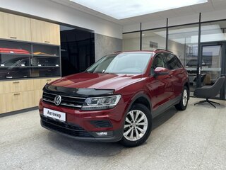2020 Volkswagen Tiguan II Рестайлинг, красный, 2070000 рублей, вид 1