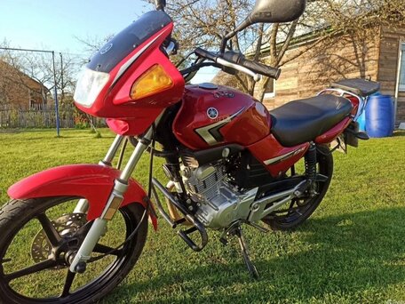 2012 Yamaha YBR125, красный, 200000 рублей, вид 3