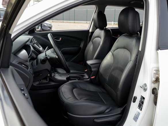 2015 Hyundai ix35 I Рестайлинг, белый, 1395000 рублей - вид 10