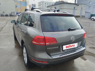 2014 Volkswagen Touareg II, серый, 1700000 рублей, вид 5