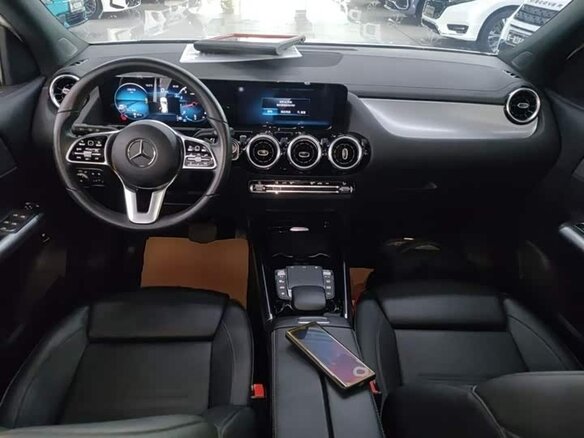 2021 Mercedes-Benz GLA 180 II (H247), белый, 1980000 рублей - вид 7
