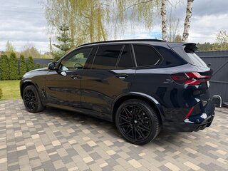 2023 BMW X5 M Competition III (F95) Рестайлинг, чёрный, 15200000 рублей, вид 2