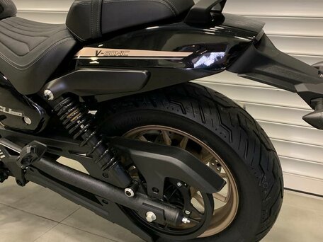 2026 Voge CU250, чёрный, 452000 рублей, вид 5