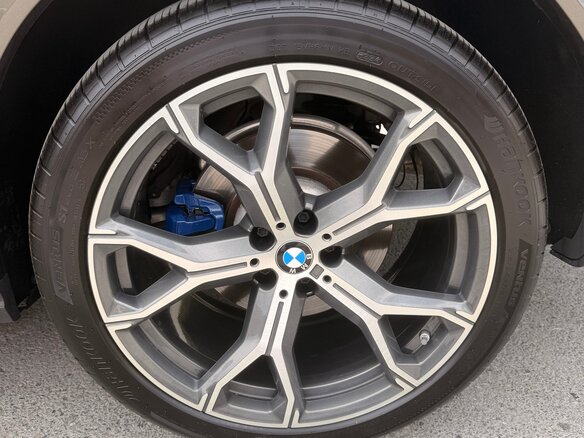 2022 BMW X6 30d III (G06), серый, 9100000 рублей - вид 10