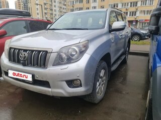 2012 Toyota Land Cruiser Prado 150 Series, серебристый, 3500000 рублей, вид 1
