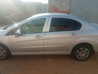 2013 Peugeot 408 I, серый, 700000 рублей, вид 3