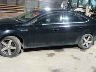 2010 Ford Mondeo IV, чёрный, 790000 рублей, вид 4